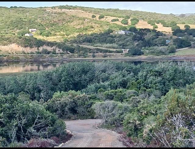 LAND FOR SALE IN STILBAAI EAST